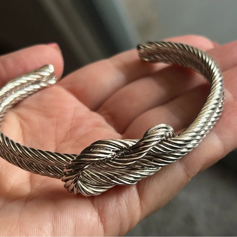 Elegant twisted rope Silver Knot cuff Bracelet